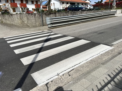 Photo 21 - Pedestrian crossing of Provincial Road 38