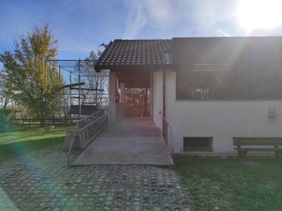 Rampa di collegamento all'ingresso del piano primo