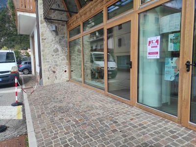 Ingresso, vista laterale