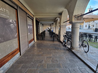 Photo 35 - arcades around Piazza Matteotti