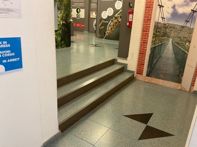 Gradini di accesso
