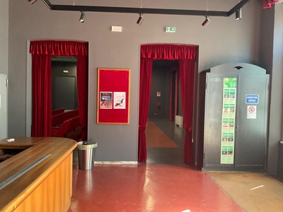 Varchi di accesso alla platea