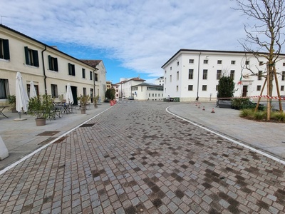 Foto 21 - Piazza della Motta