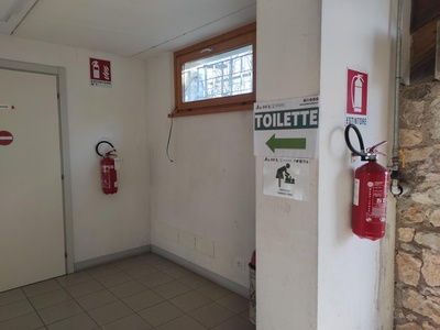 Area esterna, segnaletica informativa