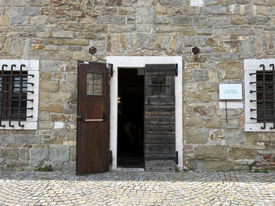 Accesso dal Cortile interno