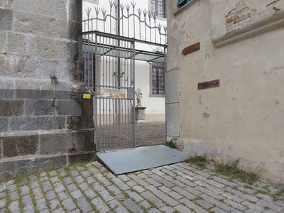 Cancello ingresso