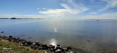 Photo 5 - The path continues along the lagoon