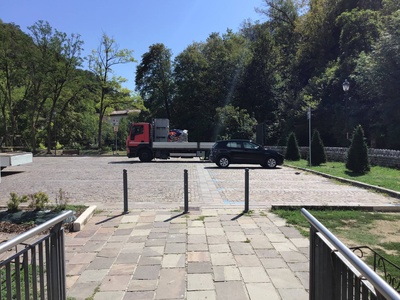 Photo 11 - Parking behind Piazza del Plebiscito