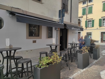 Area esterna su via del Freddo