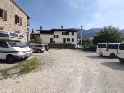 Parcheggio, primo livello