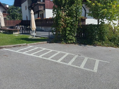 Parcheggio di ampie dimensioni