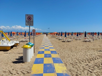 Da passerella a spiaggia