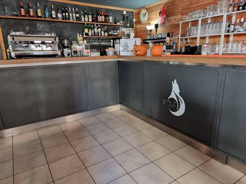 Tavola Calda Wolf Wine and Food