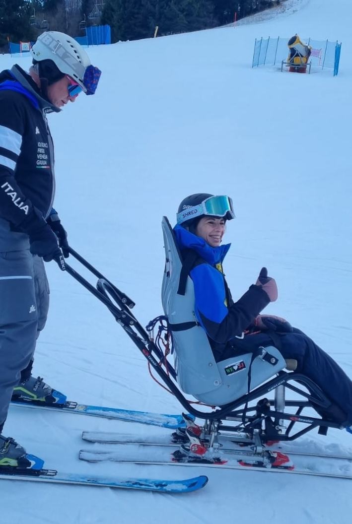 Barbara Madrassi prova il sit-ski