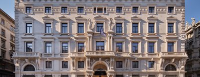 DoubleTree_by_Hilton_Trieste_Facade