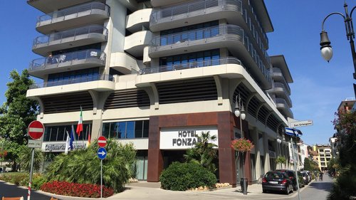 Hotel Fonzari